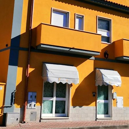 La Lanterna Sul Como Civitavecchia Bagian luar foto