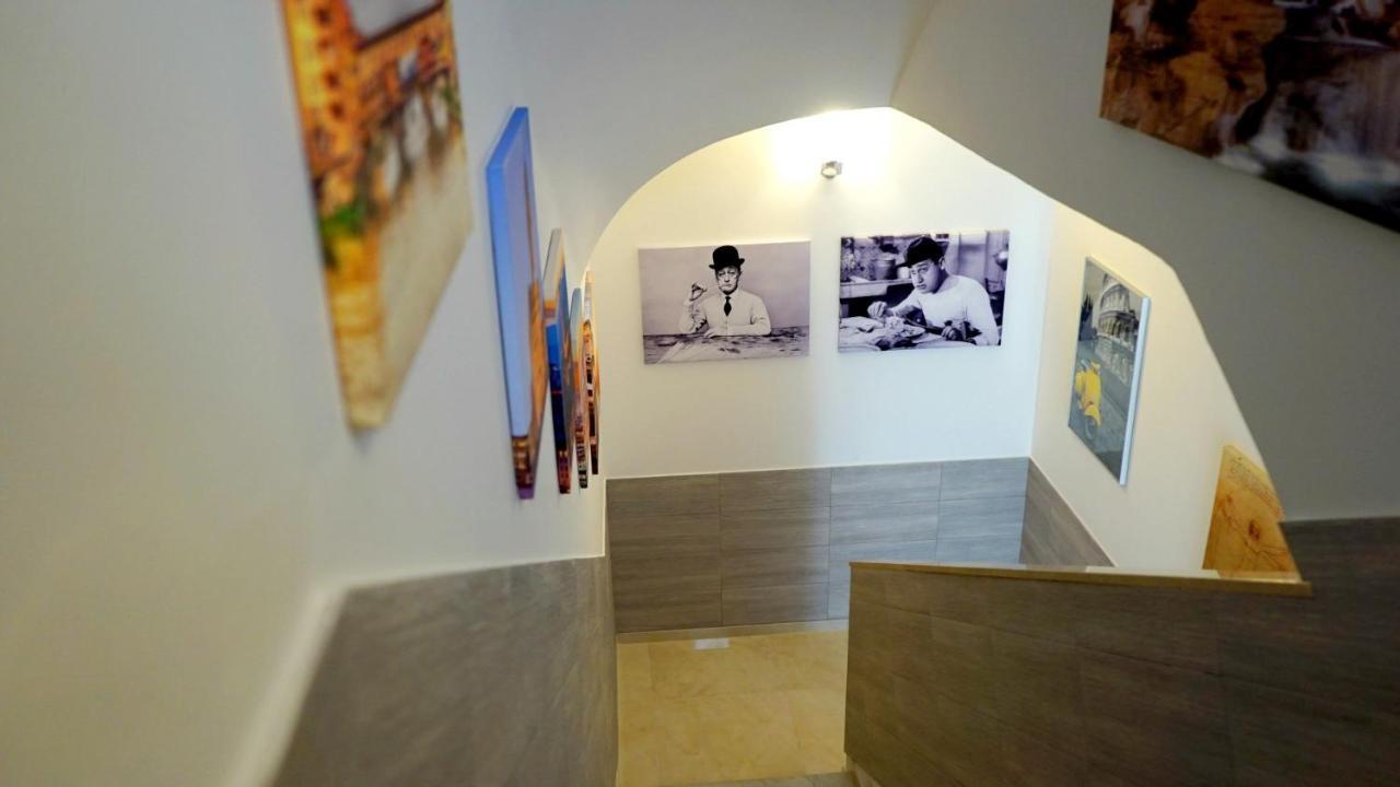 La Lanterna Sul Como Civitavecchia Bagian luar foto