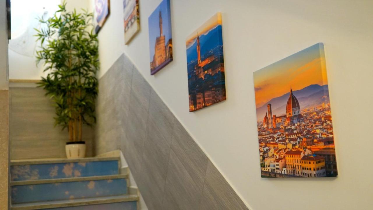 La Lanterna Sul Como Civitavecchia Bagian luar foto